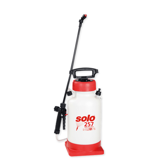 Solo-257-Manual-Sprayer-526x541