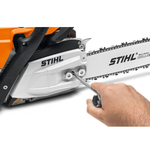 stihl-Side-mounted-chain-tensioning-526x541