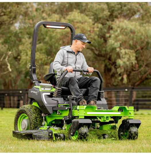 24kwh-OptimusZ-Zero-Turn-Mower-Greenworks-Australia-8-526x541