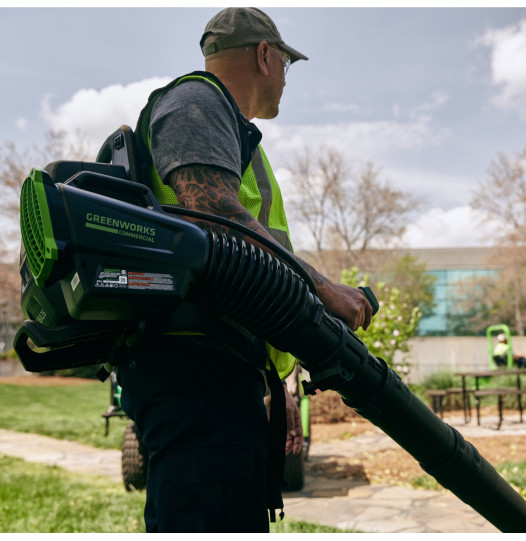 Dual-Port-Backpack-Blower-2407807AU-3-526x541